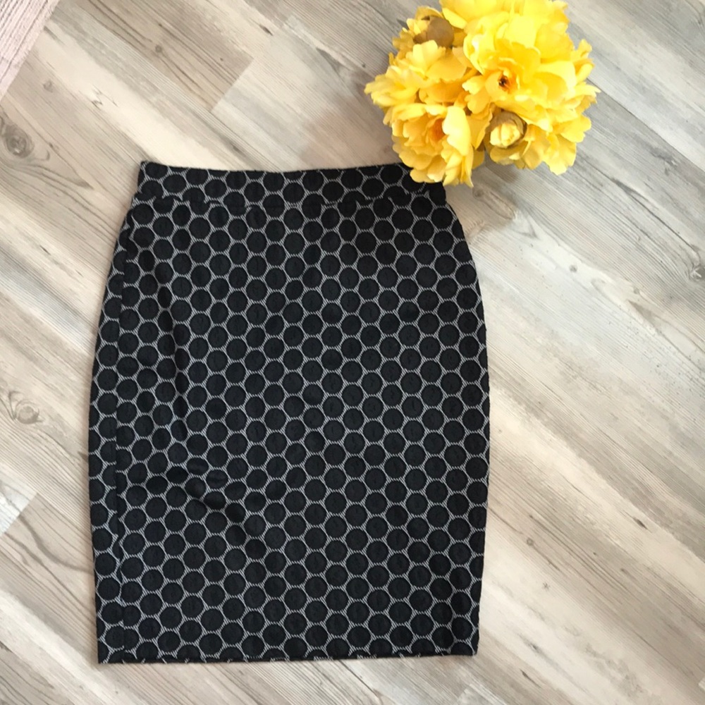 Elle XS Skirt, Back/White